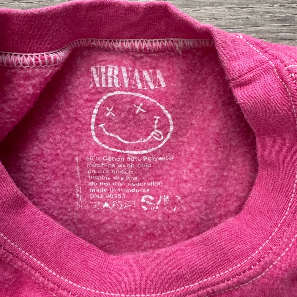 Oversized NIRVANA Pink Crewneck Sweatshirt - Picture 2 of 4